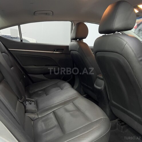 Hyundai Avante 2017, 163,959 km - 1.6 l - Sumqayıt