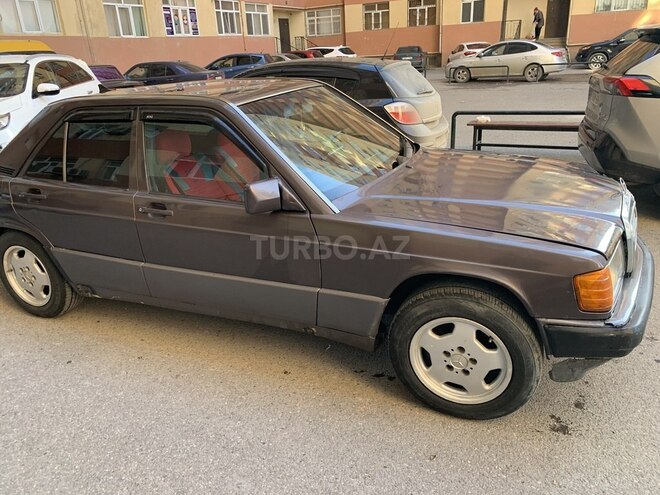Mercedes 190 1992, 241,041 km - 2.0 l - Sumqayıt