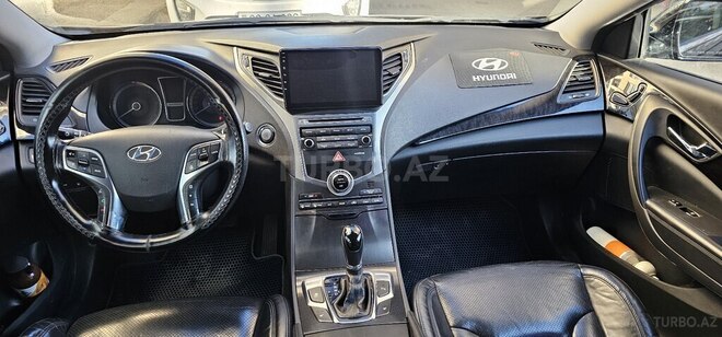 Hyundai Grandeur 2015, 270,000 km - 2.2 l - Bakı