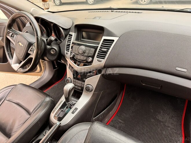 Chevrolet Cruze 2011, 300,000 km - 1.4 l - Bakı