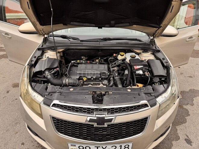 Chevrolet Cruze 2011, 300,000 km - 1.4 l - Bakı