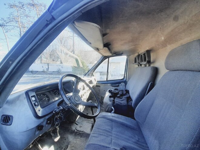 GAZ 27527-745 2001, 250,000 km - 2.4 l - Ağdaş