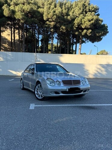 Mercedes E 240 2002, 92,000 km - 2.6 l - Bakı