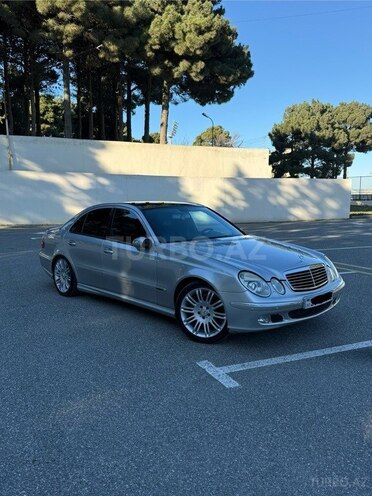 Mercedes E 240 2002, 92,000 km - 2.6 l - Bakı