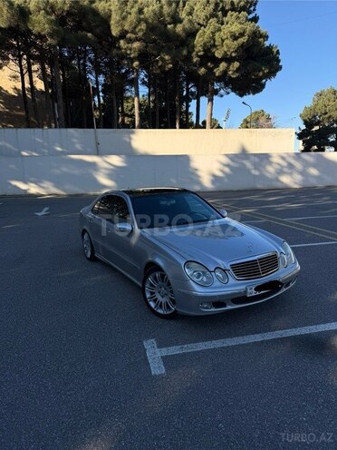 Mercedes E 240 2002, 92,000 km - 2.6 l - Bakı
