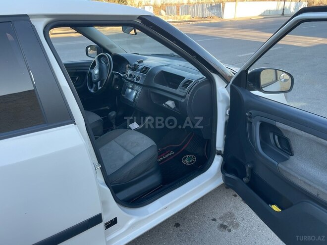 Skoda Fabia 2011, 340,000 km - 1.2 l - Bakı