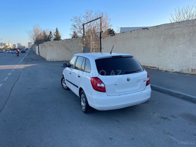 Skoda Fabia 2011, 340,000 km - 1.2 l - Bakı