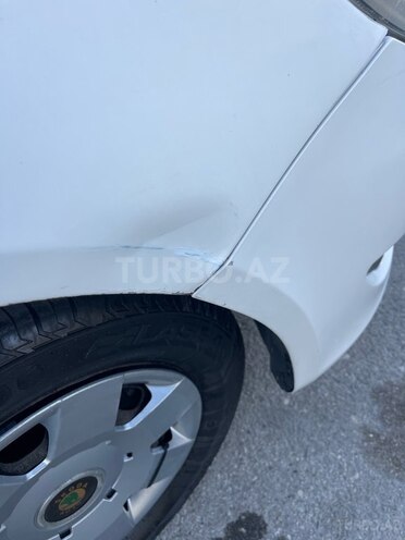 Skoda Fabia 2011, 340,000 km - 1.2 l - Bakı