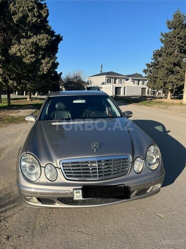 Mercedes E 240 2004, 307,000 km - 2.6 l - Bakı