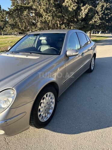 Mercedes E 240 2004, 307,000 km - 2.6 l - Bakı