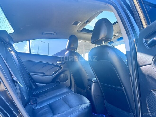 Kia Cerato-7