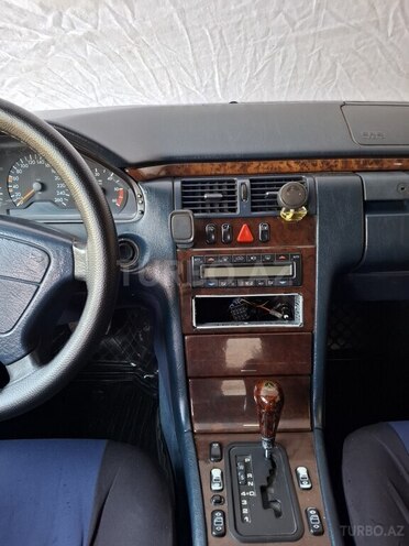Mercedes E 300 d 1998, 350,000 km - 3.0 л - Kürdəmir