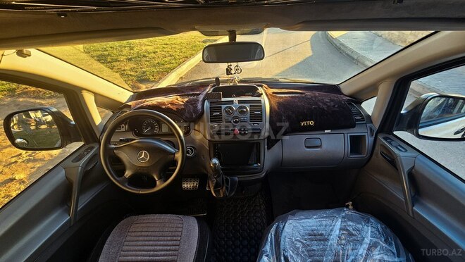 Mercedes Vito 111 2009, 304,000 km - 2.2 l - Bakı