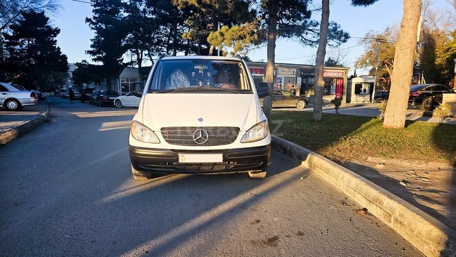 Mercedes Vito 111 2009, 304,000 km - 2.2 l - Bakı