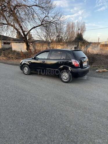 Kia Rio 2008, 310,000 km - 1.4 l - Lənkəran