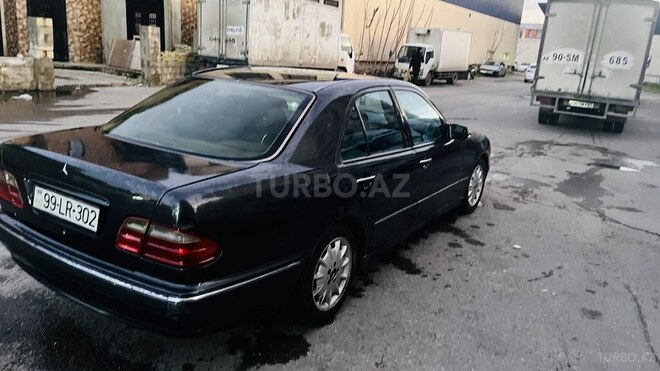 Mercedes E 220 d 1999, 349,596 km - 2.2 l - Bakı