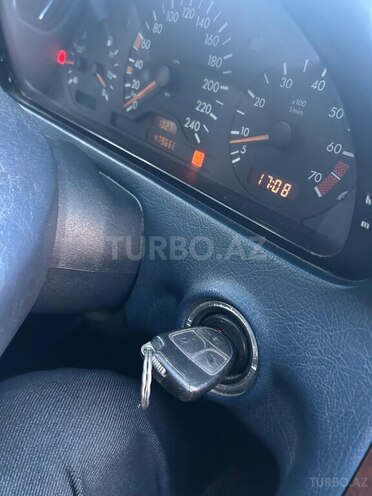 Mercedes C 200 1997, 480,000 km - 2.0 л - Bakı