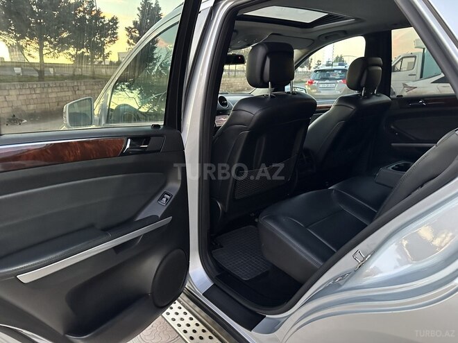 Mercedes ML 350 4MATIC 2010, 144,075 km - 3.5 l - Sumqayıt
