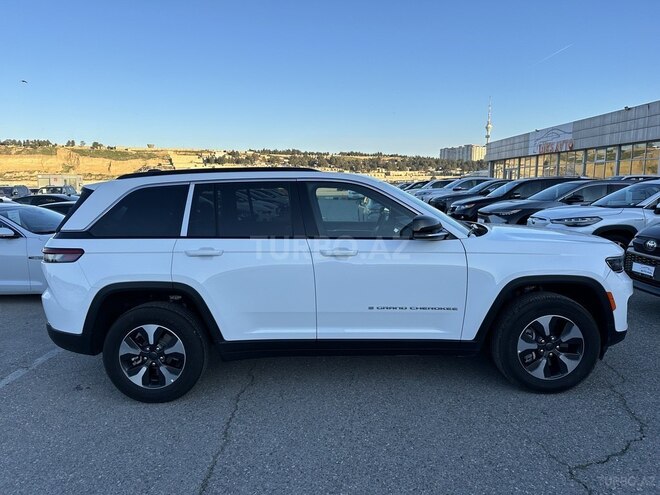 Jeep Grand Cherokee 2023, 37,000 km - 2.0 l - Bakı