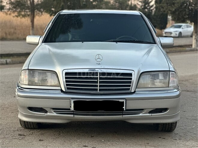 Mercedes C 280 1995, 278,000 km - 2.8 l - Salyan