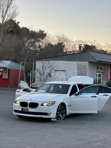 BMW 750 2009, 234,000 km - 4.4 l - Bakı