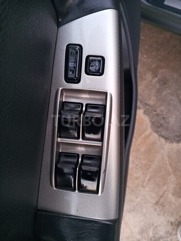 Toyota Corolla 2006, 286,531 km - 1.4 l - Ağcabədi