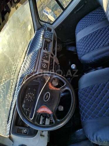 GAZ 33023-744 2000, 124,578 km - 2.5 l - Yevlax