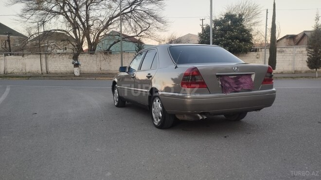 Mercedes C 280 1995, 360,000 km - 2.8 l - Sumqayıt