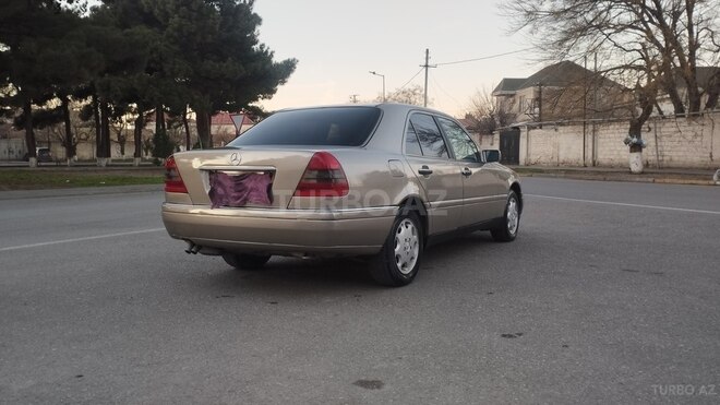 Mercedes C 280 1995, 360,000 km - 2.8 l - Sumqayıt