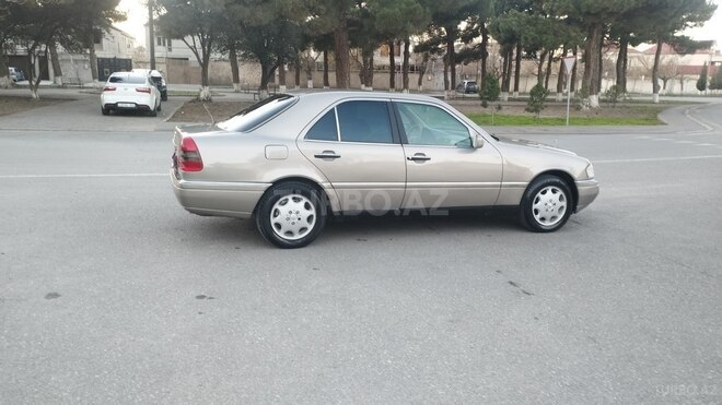 Mercedes C 280 1995, 360,000 km - 2.8 l - Sumqayıt
