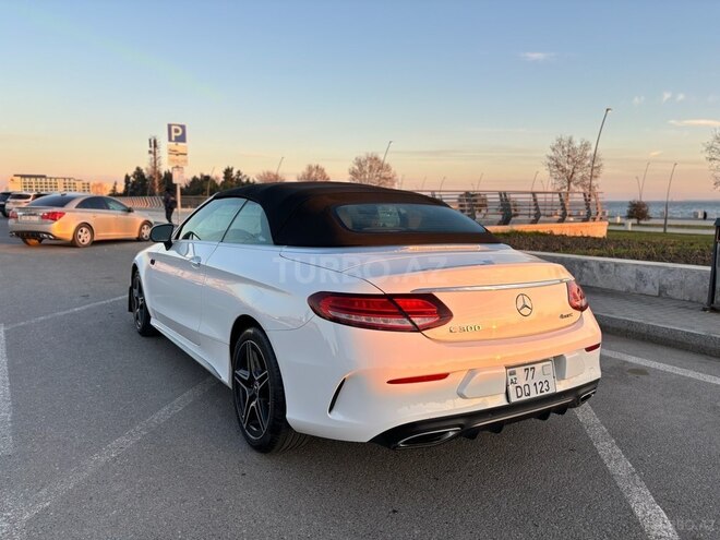 Mercedes C 300 2019, 96,800 km - 2.0 l - Bakı