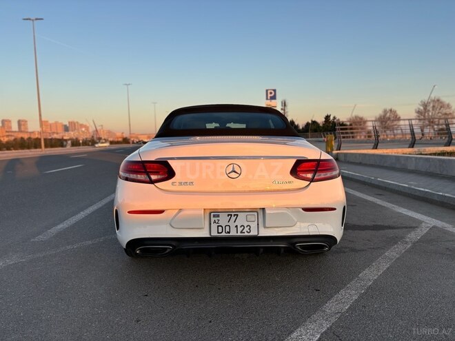 Mercedes C 300 2019, 96,800 km - 2.0 l - Bakı