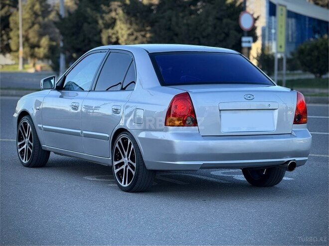 Hyundai Accent 2005, 285,000 km - 1.6 l - Bakı