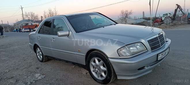Mercedes C 220 1994, 552,660 km - 2.2 l - Gəncə