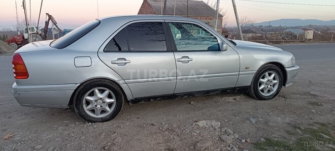Mercedes C 220 1994, 552,660 km - 2.2 l - Gəncə