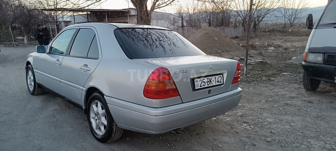 Mercedes C 220 1994, 552,660 km - 2.2 l - Gəncə