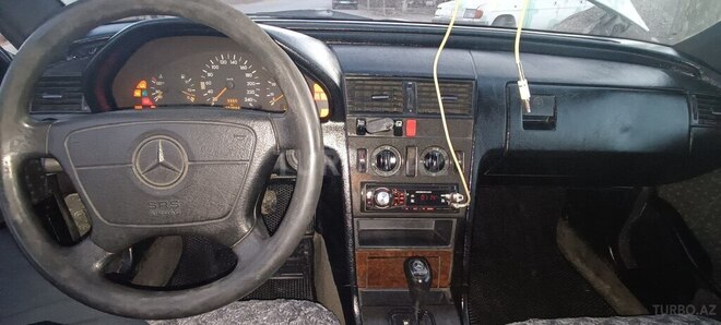 Mercedes C 220 1994, 552,660 km - 2.2 l - Gəncə