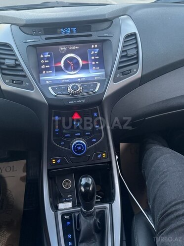 Hyundai Avante 2015, 210,000 km - 1.6 l - Gəncə