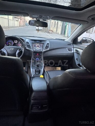 Hyundai Avante 2015, 210,000 km - 1.6 l - Gəncə