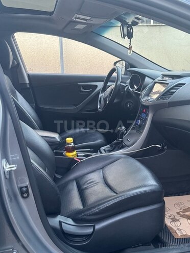 Hyundai Avante 2015, 210,000 km - 1.6 l - Gəncə