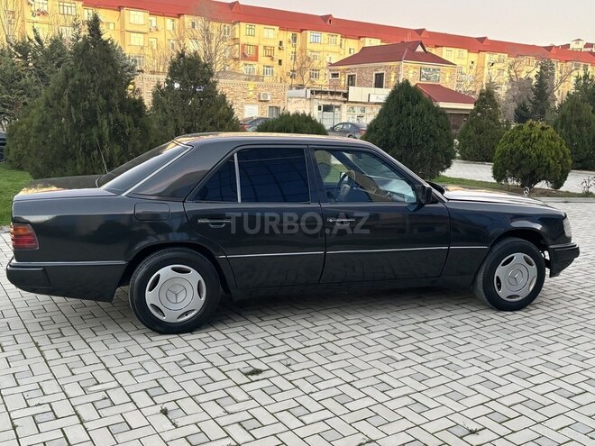 Mercedes E 220 1991, 257,800 km - 2.2 l - Xırdalan