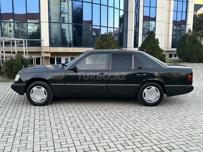 Mercedes E 220 1991, 257,800 km - 2.2 l - Xırdalan