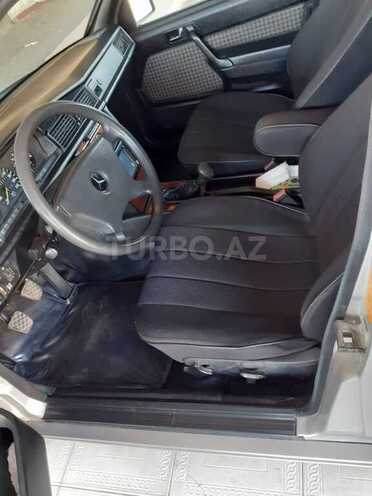 Mercedes 190 1992, 422,647 km - 2.0 l - Goranboy