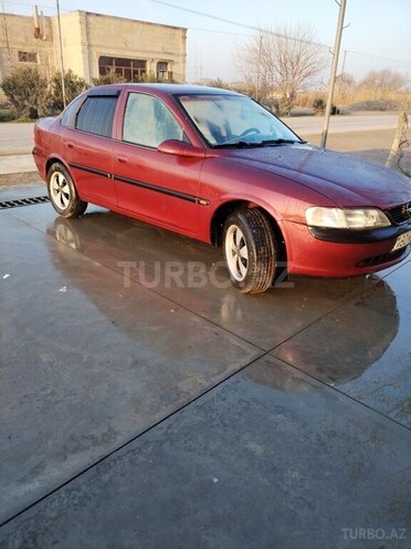 Opel Vectra 1997, 345,000 km - 1.6 l - Şirvan
