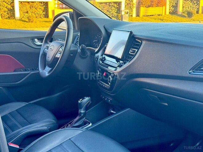 Hyundai Accent 2021, 24,000 km - 1.6 l - Bakı