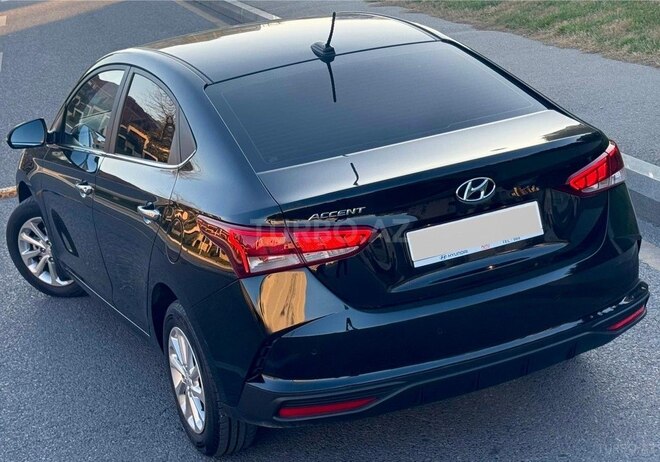 Hyundai Accent 2021, 24,000 km - 1.6 l - Bakı