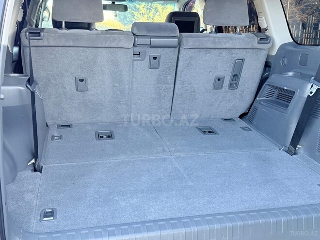 Toyota Land Cruiser Prado 2010, 182,000 km - 2.7 л - Tovuz