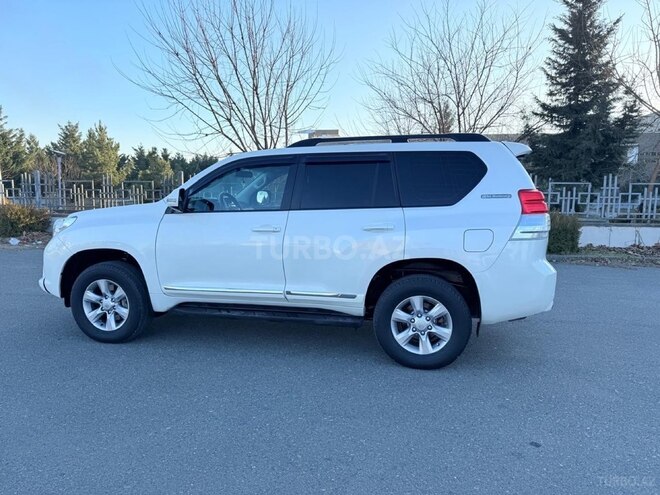 Toyota Land Cruiser Prado 2010, 182,000 km - 2.7 л - Tovuz
