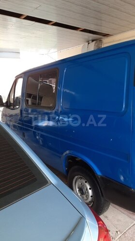 Ford Transit-4