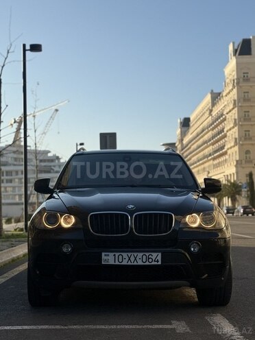 BMW X5 2010, 300,000 km - 3.0 l - Bakı